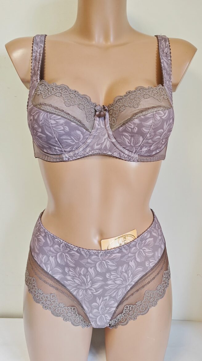 Bra 806 pepper/flowers