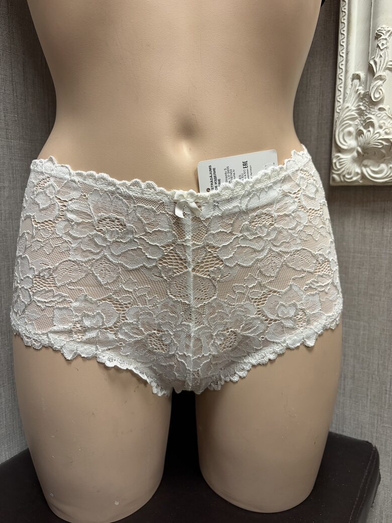 Трусики шортики 2092  Молоко 38