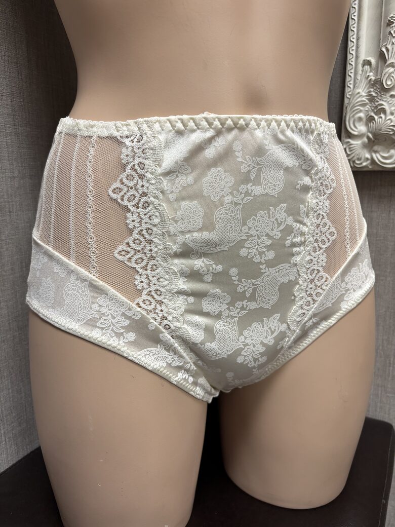 Трусики 3025 Молоко 71792-009