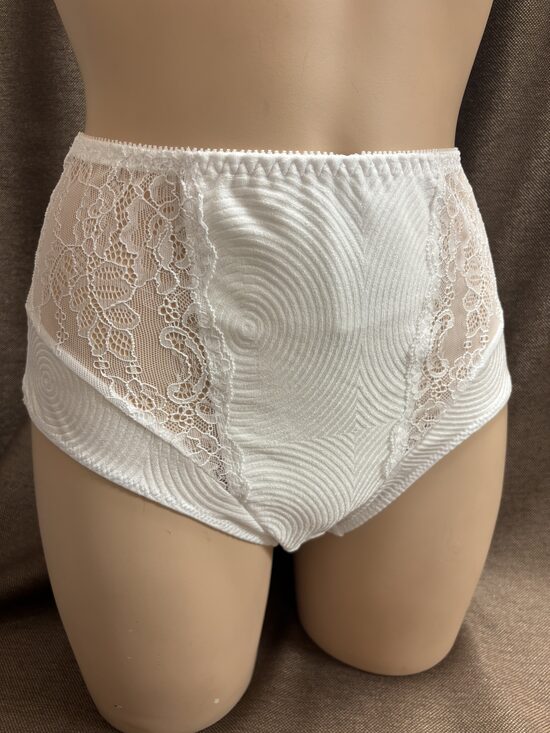 3025 White