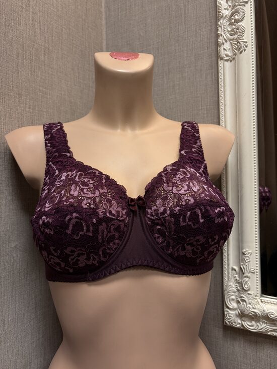 Krūšturis 810 Plūme 85C