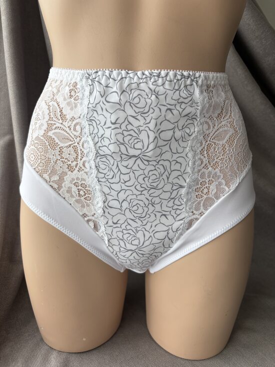 3025 White / Grey flower