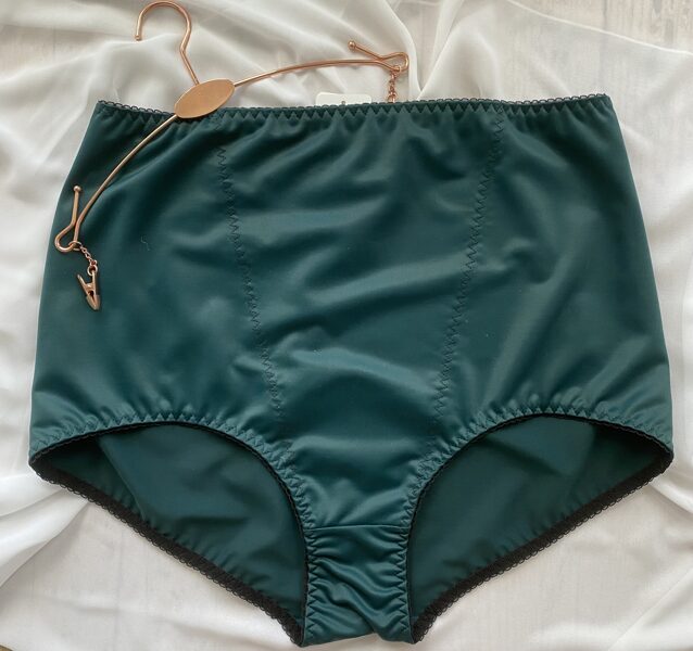 2400 Slimming panties / Green