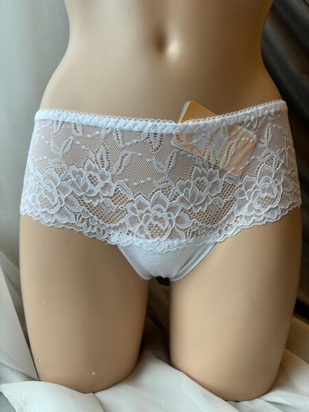  Shorts panties white size 42